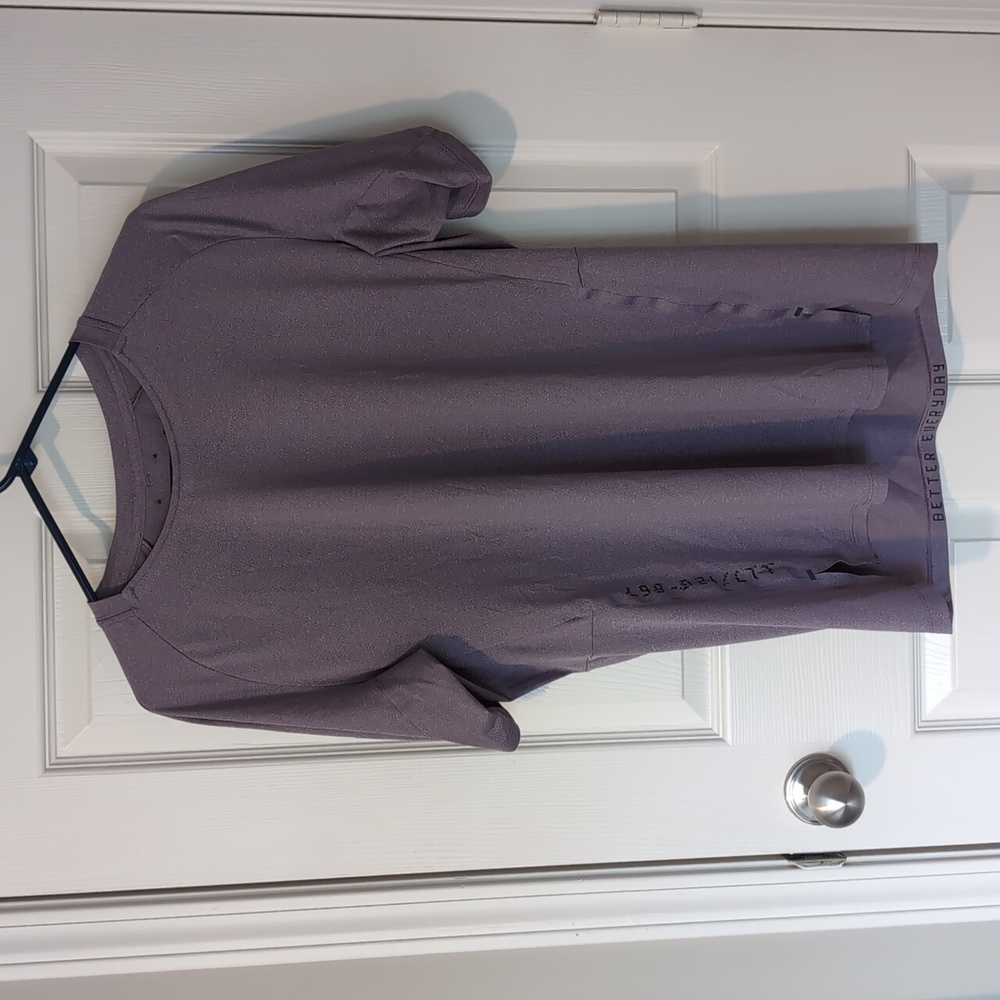 Lululemon License to Train Relaxed Short-Sleeve Shirt